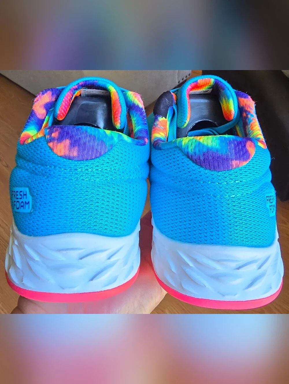 Sz 4 Big Kids BEW BALANCE FRESH FOAM ARISHI V2 'Bright Blue' Running Shoes